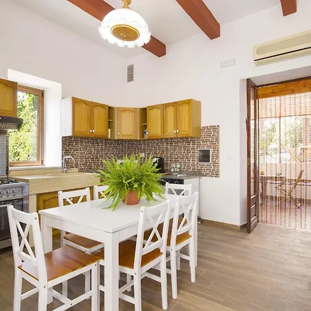 Cozy In With Wifi Tatil Evi Saline Joniche
