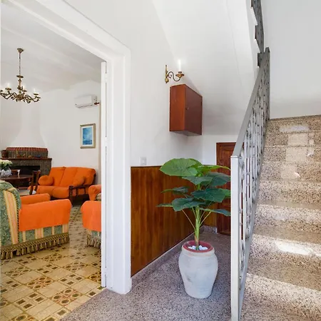 Dom wakacyjny Cozy In With Wifi Saline Joniche