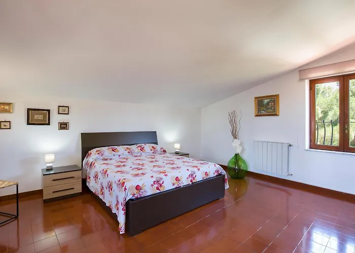 Casa de Férias Cozy In With Wifi Saline Joniche